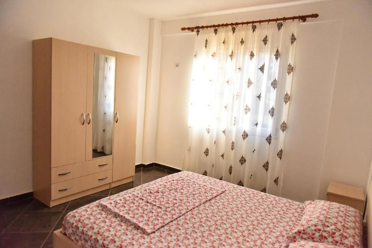 Summer Apartments Shengjin 0*,  Albania